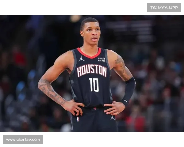 探索NBA大前锋的演变与发展 影响力与角色的多重变化分析 探索NBA大前锋的演变与发展 影响力与角色的多重变化分析